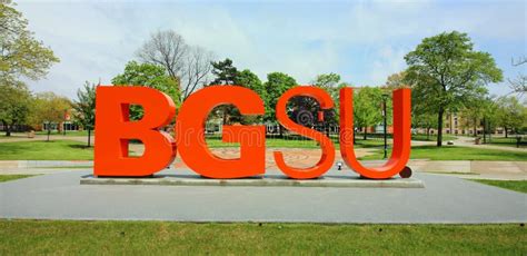 my bgsu|bgsu bowling green sign on.